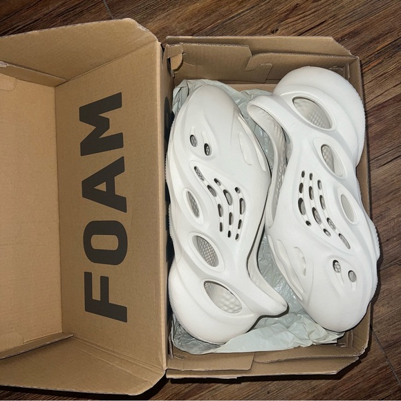 Yeezy Shoes - Yeezy Foam Runner Ararat